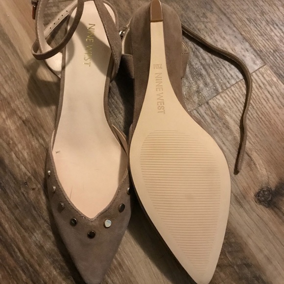 Dress shoes - Picture 2 of 2